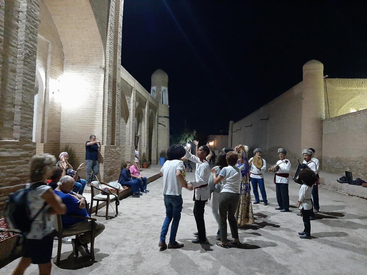 Muso To'Ra Hostel Хива Екстериор снимка